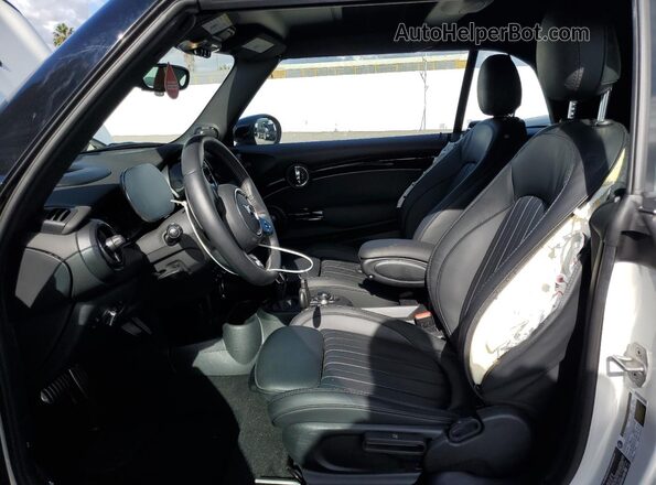 WMW63DL04R3S13403 2024 MINI COOPER White წინა სალონის ხედი