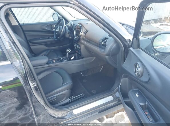 WMWLU1C52H2C41847 2017 MINI CLUBMAN Черный Вид салона спереди