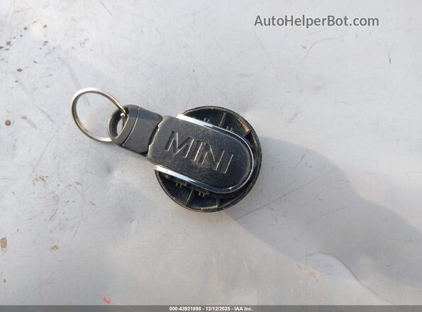WMWLU1C54H2F27327 2017 MINI CLUBMAN Blue Առջևի վահանակի տեսք