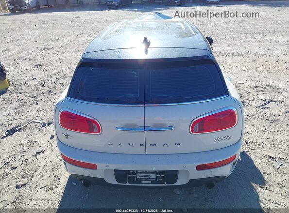 WMWLU5C54H2E83725 2017 MINI CLUBMAN White 
