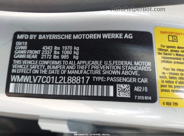 WMWLV7C01L2L88817 2020 MINI CLUBMAN Gray Vista del compartimento del motor