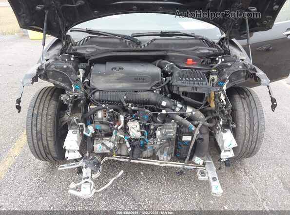 WMWXJ1C09N2R12292 2022 MINI CLUBMAN Black უკანა ხედი