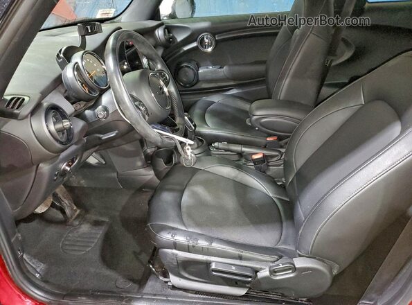 WMWXR3C01L2M07946 2020 MINI COOPER Red Вид салону спереду