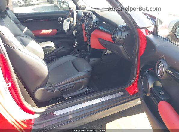 WMWXR5C05M2N59757 2021 MINI HARDTOP Red წინა სალონის ხედი