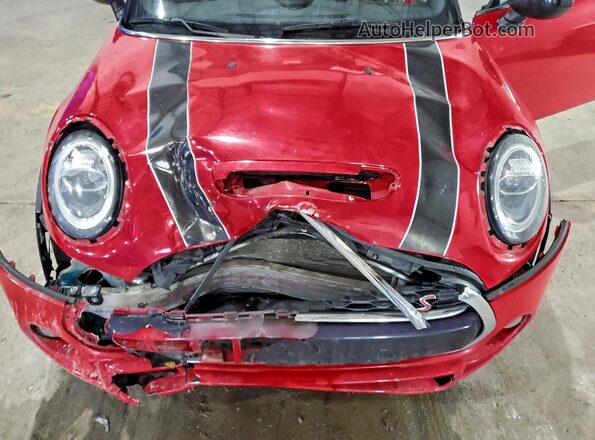 WMWXR5C06L2M16296 2020 MINI COOPER Red Rear interior view