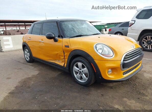 WMWXU1C34H2F78407 2017 MINI HARDTOP Yellow Դիմացի տեսք