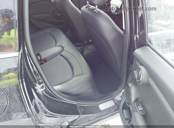 WMWXU1C50K2F82415 2019 MINI HARDTOP Black VIN sticker view