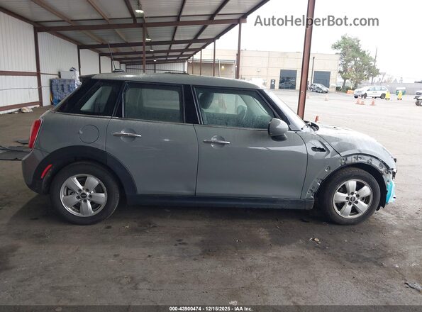 WMWXU1C55K2J02446 2019 MINI HARDTOP Gray Вид задньої частини салону
