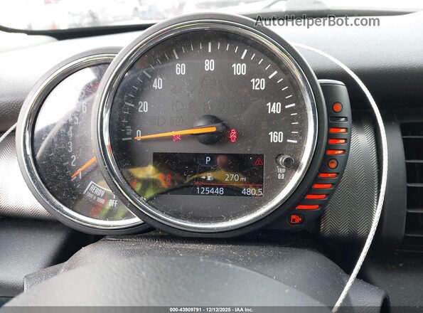 WMWXU3C38H2F48452 2017 MINI HARDTOP Gray Հետևի նստատեղերի տեսք
