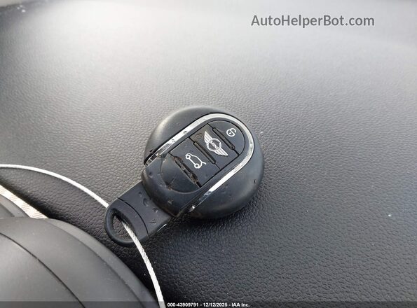 WMWXU3C38H2F48452 2017 MINI HARDTOP Gray Առջևի վահանակի տեսք