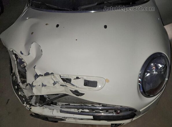 WMWXU3C50G2B63774 2016 MINI COOPER White Widok wnętrza z tyłu