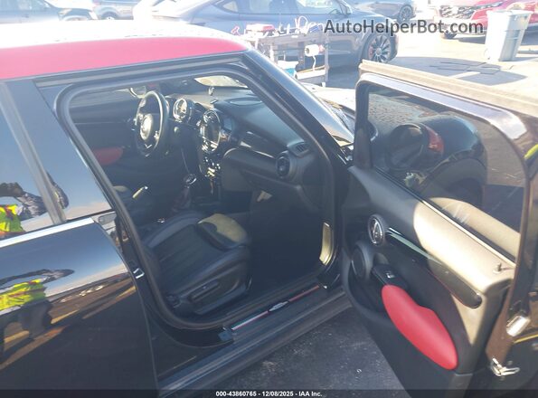 WMWXU3C53J2F51685 2018 MINI HARDTOP Black Vista interior delantera