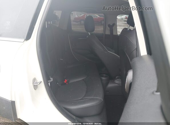 WMWXU3C5XK2B65394 2019 MINI HARDTOP Белый Вид наклейки с VIN-кодом