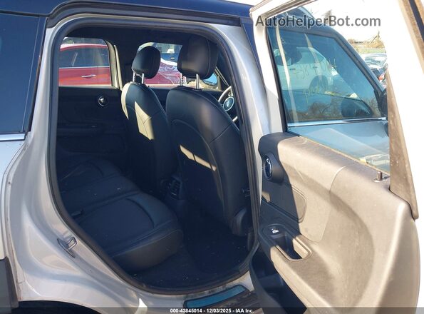 WMZ23BR06M3M77065 2021 MINI COUNTRYMAN White Widok naklejki z numerem VIN