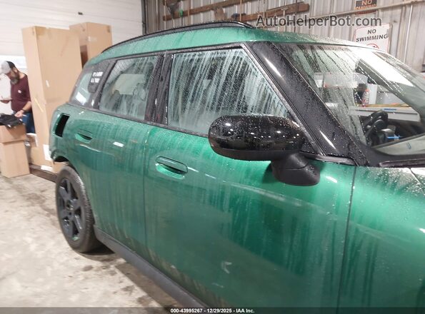 WMZ23GA05S7P28513 2025 MINI COUNTRYMAN Green Вид задньої частини салону