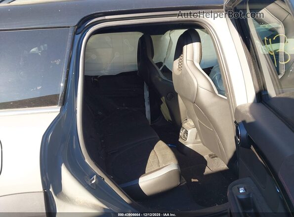 WMZ33BS03P3P71011 2023 MINI COUNTRYMAN Gray Vista de la etiqueta del VIN