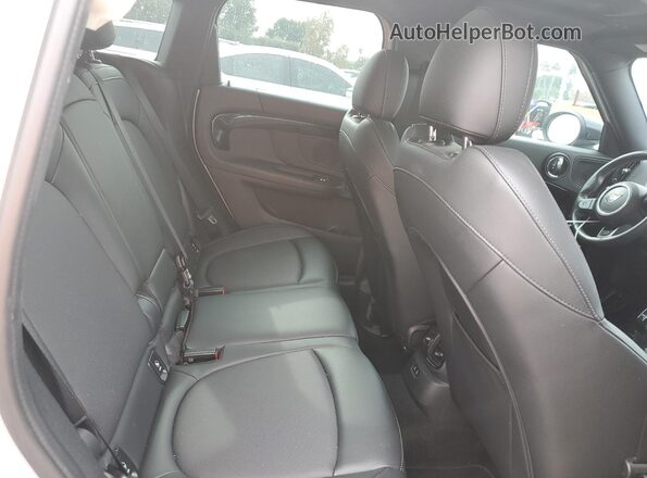 WMZ83BR03N3P00299 2022 MINI COOPER Gray Հետևի նստատեղերի տեսք