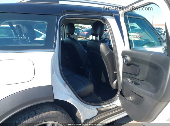 WMZYS7C32J3E07865 2018 MINI COUNTRYMAN White VIN sticker view