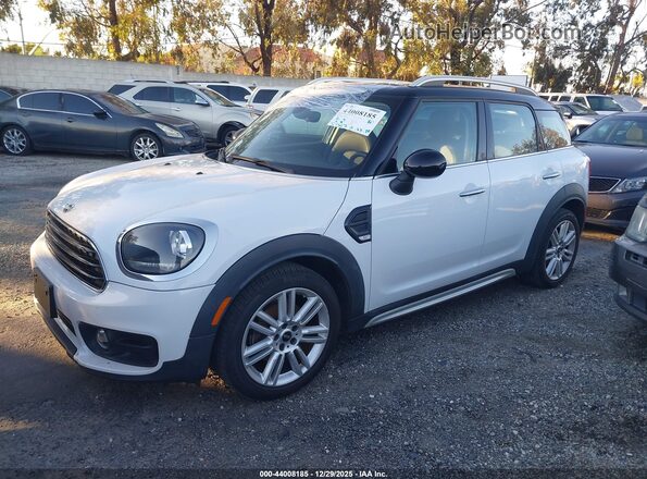 WMZYS7C53K3J04903 2019 MINI COUNTRYMAN Белый Панорамный вид салона 360°