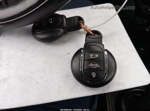 WMZYS7C53K3J04903 2019 MINI COUNTRYMAN Белый Вид панели приборов