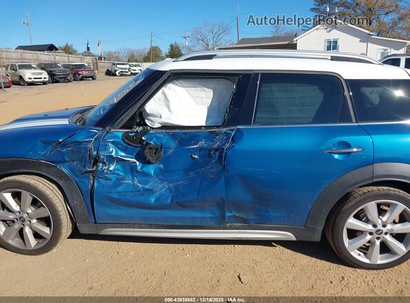 WMZYT3C38H3D98332 2017 MINI COUNTRYMAN Blue Rear interior view