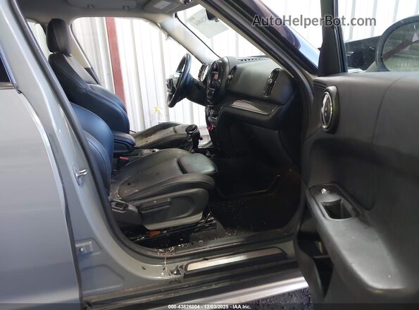 WMZYV5C30H3E01245 2017 MINI COUNTRYMAN Gray Widok wnętrza z przodu