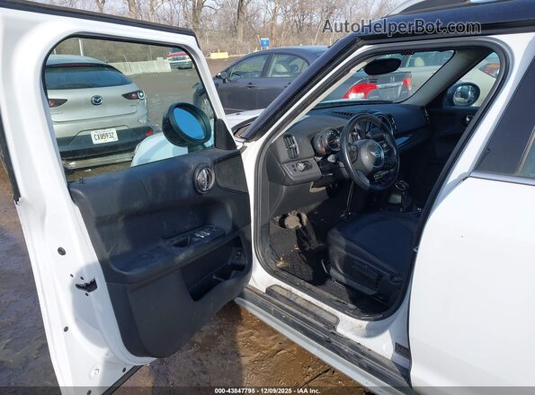 WMZYV5C37H3E01517 2017 MINI COUNTRYMAN White Widok wnętrza z przodu