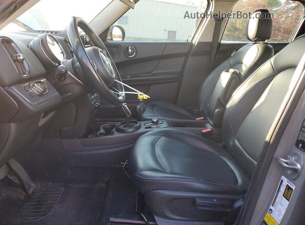 WMZYW5C01L3L05844 2020 MINI COOPER Серый Вид салона спереди