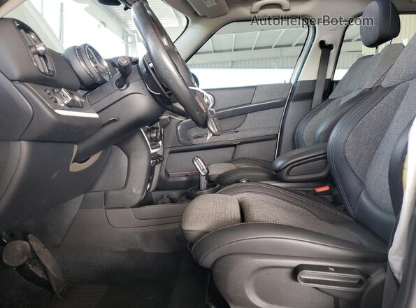 WMZYW7C04L3M20594 2020 MINI COOPER White წინა სალონის ხედი