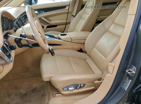 WP0AA2A73GL001628 2016 PORSCHE PANAMERA Charcoal Widok wnętrza z przodu