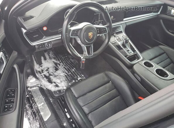 WP0AA2A75LL102132 2020 PORSCHE PANAMERA Black Вид панелі приладів