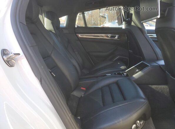 WP0AA2A7XJL102897 2018 PORSCHE PANAMERA White 