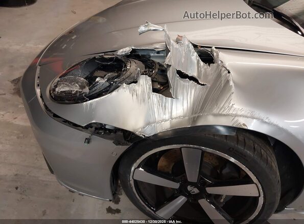 WP0AA2A90SS207246 2025 PORSCHE 911 Gray უკანა სალონის ხედი