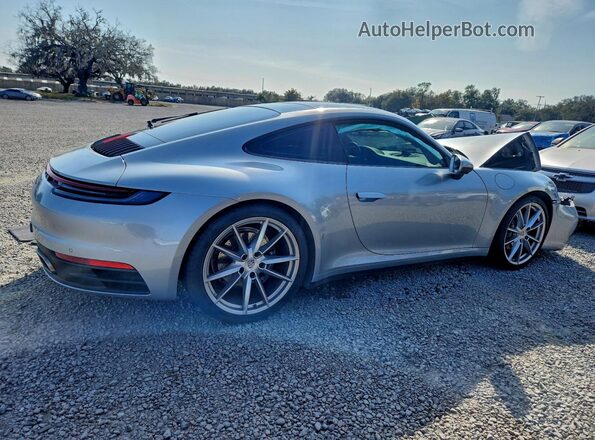 WP0AA2A95MS205589 2021 PORSCHE 911 Серебряный Задняя правая четверть