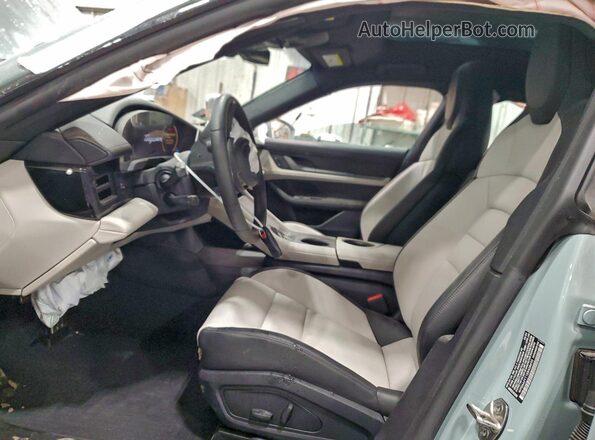 WP0AA2Y11SSA08693 2025 PORSCHE TAYCAN Blue Front interior view