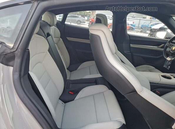 WP0AA2Y12NSA11834 2022 PORSCHE TAYCAN Silver Vista de los asientos traseros