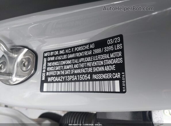 WP0AA2Y13PSA15054 2023 PORSCHE TAYCAN Gray Widok komory silnika
