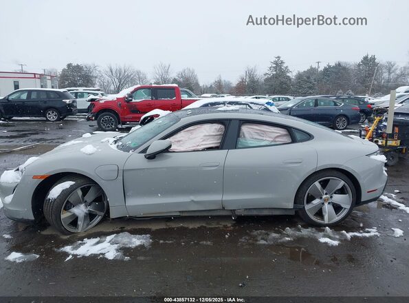 WP0AA2Y13PSA15054 2023 PORSCHE TAYCAN Gray Widok wnętrza z tyłu