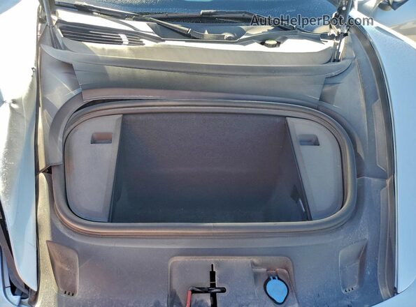 WP0AA2Y14MSA18606 2021 PORSCHE TAYCAN Silver უკანა სალონის ხედი