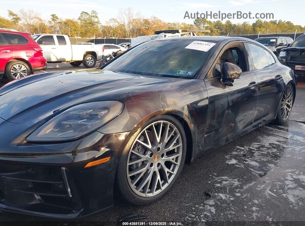 WP0AA2YA0SL007865 2025 PORSCHE PANAMERA Black Front view