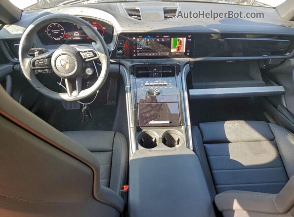 WP0AA2YA6SL001987 2025 PORSCHE PANAMERA Black Առջևի վահանակի տեսք