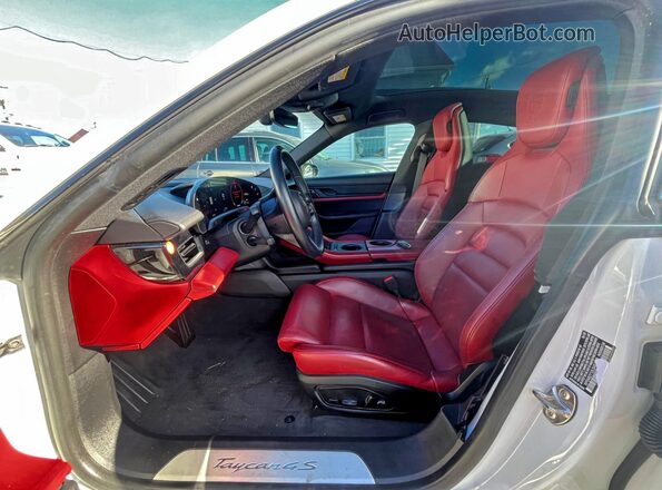 WP0AB2Y10LSA51789 2020 PORSCHE TAYCAN White Rear view
