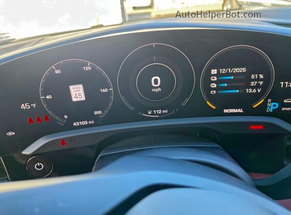 WP0AB2Y10LSA51789 2020 PORSCHE TAYCAN White Front view