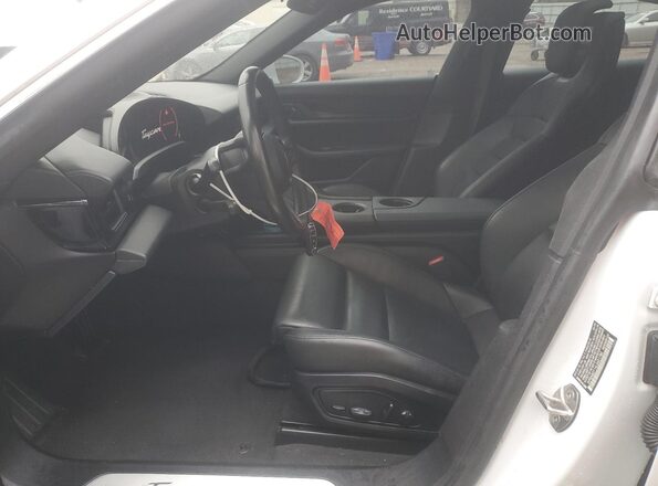 WP0AB2Y14LSA51780 2020 PORSCHE TAYCAN White Вид салону спереду