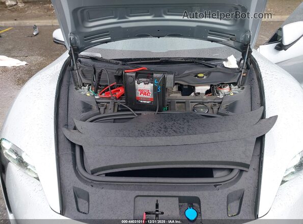 WP0AB2Y17MSA40953 2021 PORSCHE TAYCAN Серебряный Вид сзади