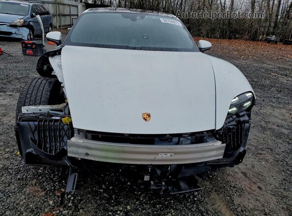 WP0AB2Y18LSA53306 2020 PORSCHE TAYCAN Белый Вид спереди