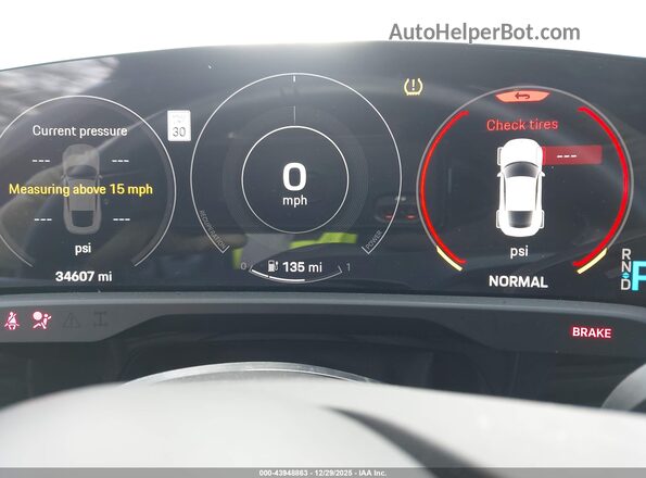 WP0AC2Y16MSA62441 2021 PORSCHE TAYCAN Black Հետևի նստատեղերի տեսք