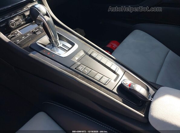 WP0AF2A91GS192104 2016 PORSCHE 911 White Widok deski rozdzielczej