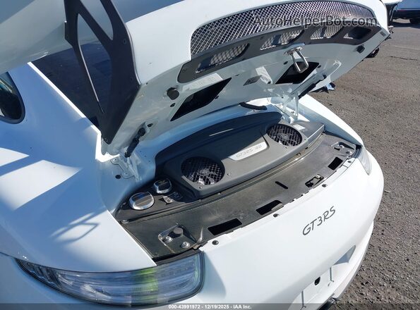 WP0AF2A91GS192104 2016 PORSCHE 911 White Widok z tyłu