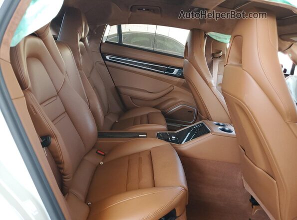 WP0BJ2A7XPL141034 2023 PORSCHE PANAMERA White Vista de los asientos traseros